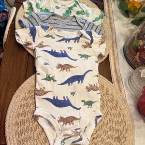 Bundle Baby Onesies (3)